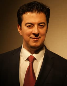 Oğuzhan Akyener